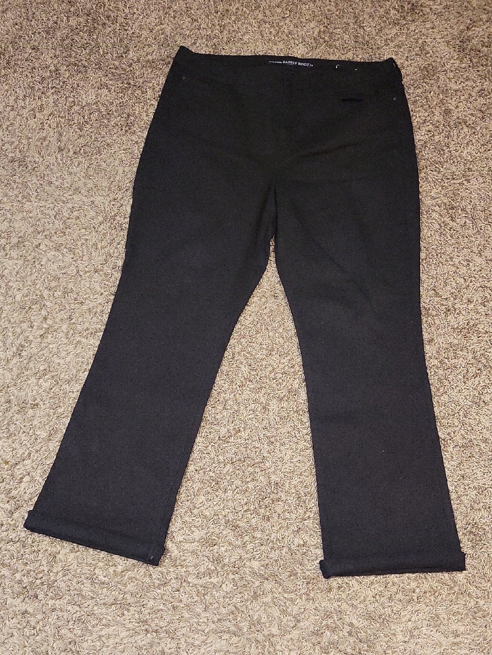 Chico's The Platinum Barely Boot Pant Black Straight Leg Stretch 3 16 Classic